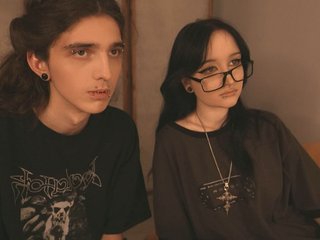 Erotikus videocsevegés LinkandZelda