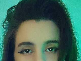 Erotikus videocsevegés lipscandy