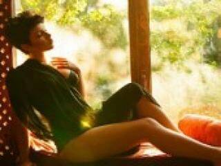 Erotikus videocsevegés lisaboobs