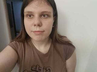 Erotikus videocsevegés lisaLOVE1