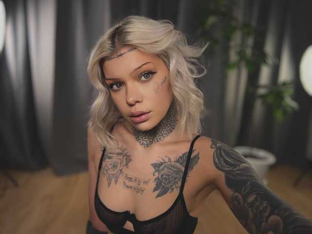 A profil fényképe Lisalovelyy