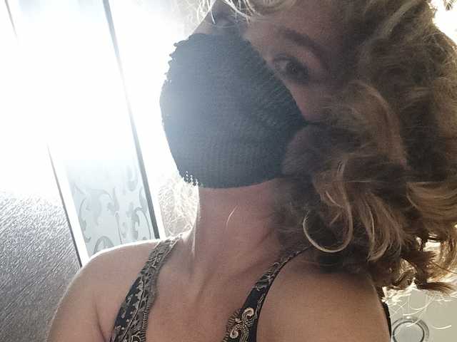 A profil fényképe Lisonya
