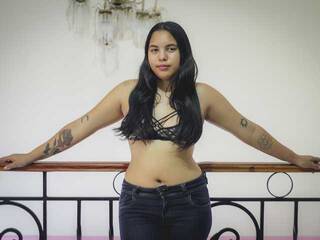 Erotikus videocsevegés LISSMOVA