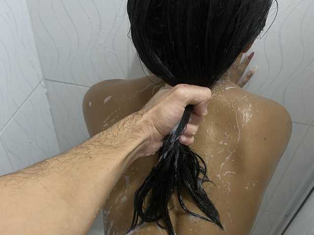 A profil fényképe little-hot
