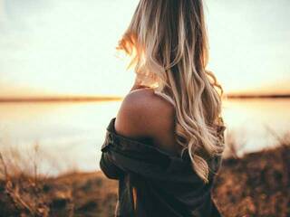 Erotikus videocsevegés LittlesHerax