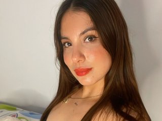 Erotikus videocsevegés littleshydoll