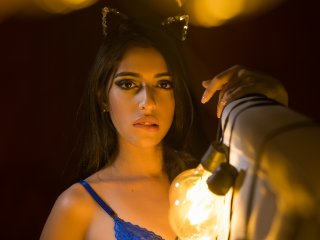 A profil fényképe LittleSoffi