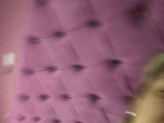 Erotikus videocsevegés LittleToxic