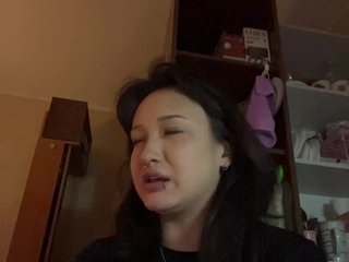 Erotikus videocsevegés littlewetgirl
