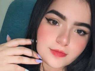 Erotikus videocsevegés Liz-Lucero