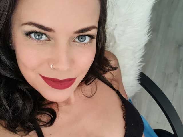 A profil fényképe llarafoxx