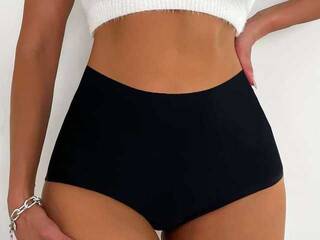 Erotikus videocsevegés LolaMyst