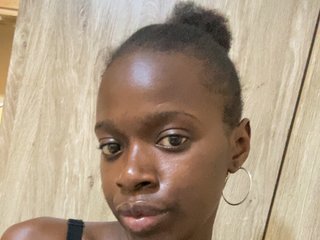 Erotikus videocsevegés Lolasweet002