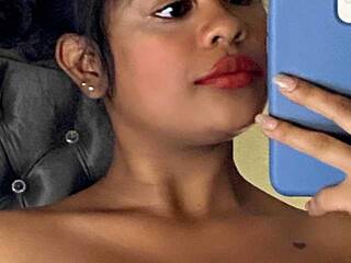 Erotikus videocsevegés lore24a