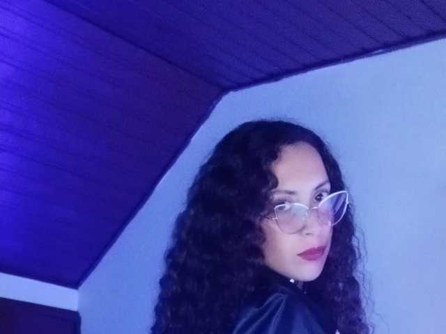 A profil fényképe Venusparis