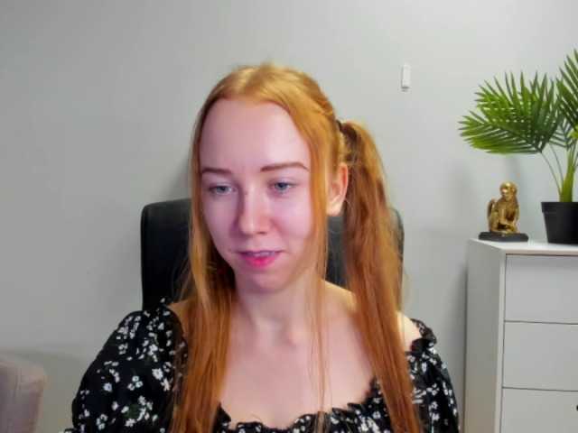 Fényképek LoriFire Let me warm u up ;)#new #fun #rolleplay #cockrating #english #german #humiliation #cei #joi #dirtytalk #cockandballstortures #domination #sph #sarcasm #edging #punishment #orders #ginger #CFNM