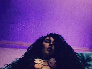 Erotikus videocsevegés CosmoSy4ka