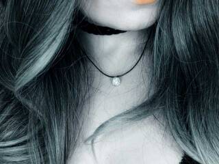 Erotikus videocsevegés 1Girl-1Fist