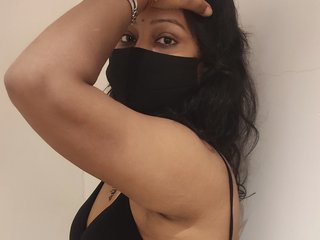 Erotikus videocsevegés Love-muskan