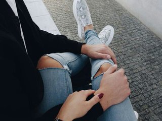 Erotikus videocsevegés lovegirlandboy99