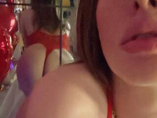 Erotikus videocsevegés LOVEIS-