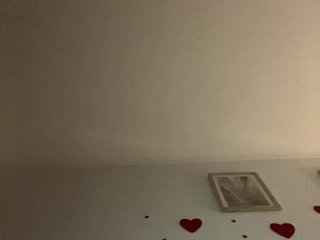 Erotikus videocsevegés MakeUsCome