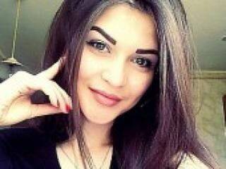 Erotikus videocsevegés lovettaa