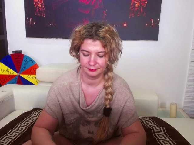 Sugárzási képernyőképek LuanaSummeryX