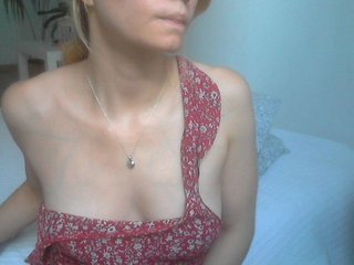 Fényképek LuckyBird33 pm 20 tk. tits 80 tk. pussy 100 tk. more in pvt or group
