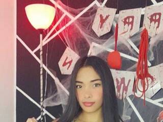 Erotikus videocsevegés lucyanangels