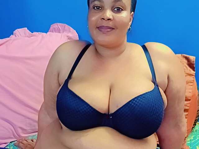 A profil fényképe Lucyivory
