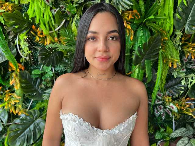 A profil fényképe LUCY_MILLER