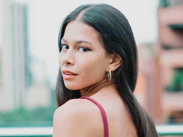 A profil fényképe LucyNyu