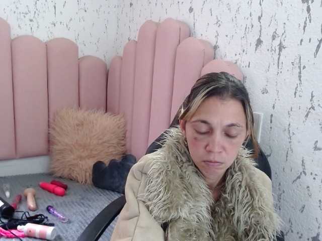 Sugárzási képernyőképek lucysex--