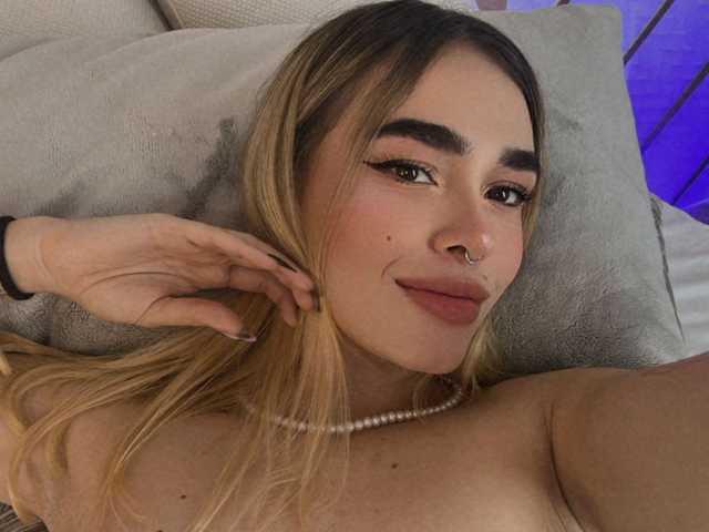 A profil fényképe LucyVega
