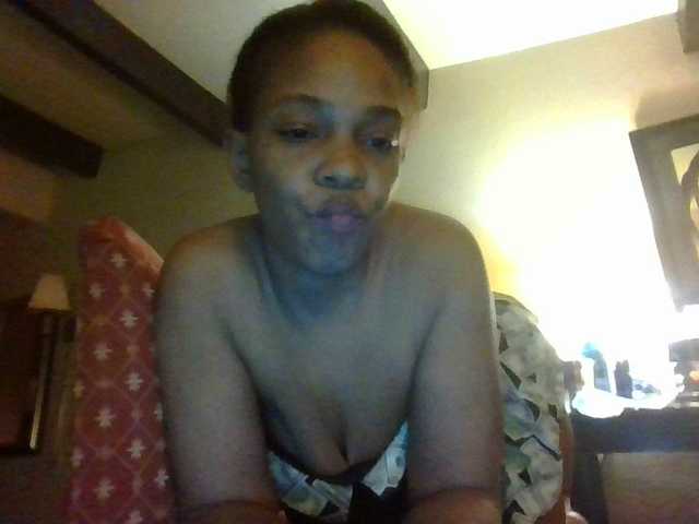 Sugárzási képernyőképek Luicy