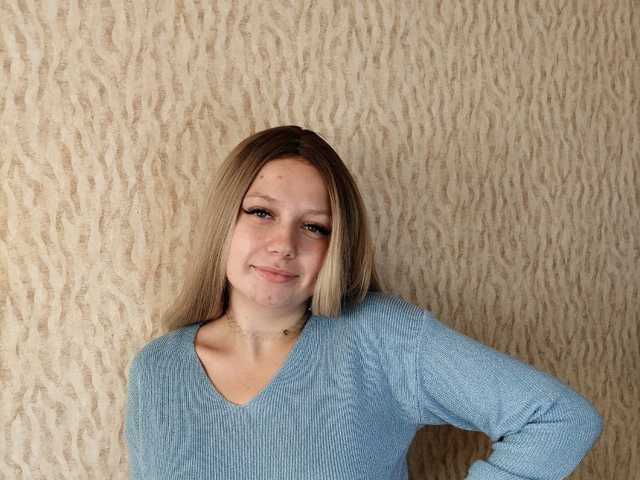 A profil fényképe Mary_Tol