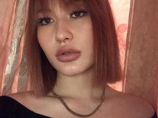 Erotikus videocsevegés LumiMazzi