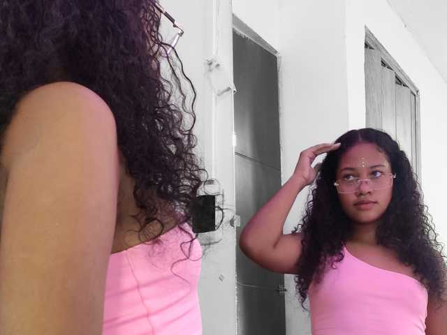 A profil fényképe Luna-horny-1