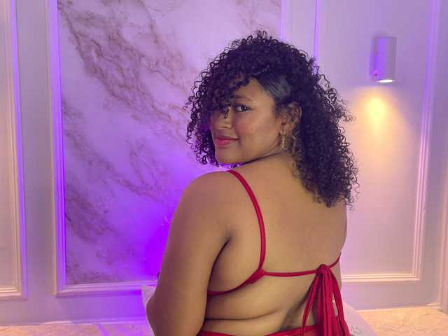 A profil fényképe luna-saenz