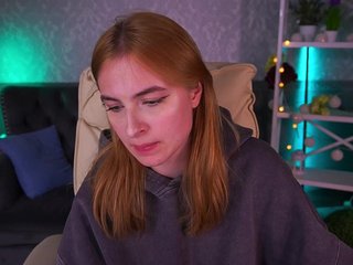 Erotikus videocsevegés LunaaDreamss