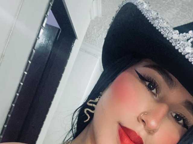 A profil fényképe LunaGates