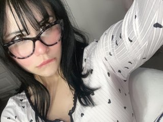 Erotikus videocsevegés LunaMilav