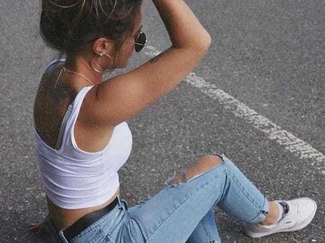 A profil fényképe lunessu