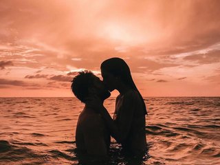 Erotikus videocsevegés Lustfulmeet