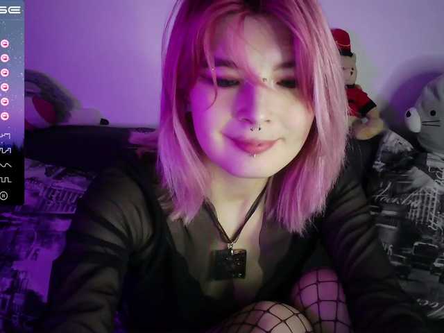 Fényképek Kira_Bender Lovense from 2 tk... 0 take off topic. Collected 200 / 200. pm to invite me to pvt