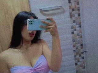 Erotikus videocsevegés luxxi-3