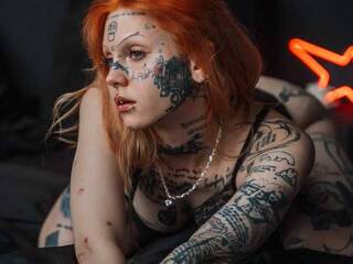 Erotikus videocsevegés Lyalya28