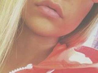 Erotikus videocsevegés lynnele