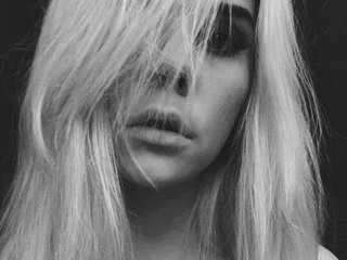 A profil fényképe white_moon
